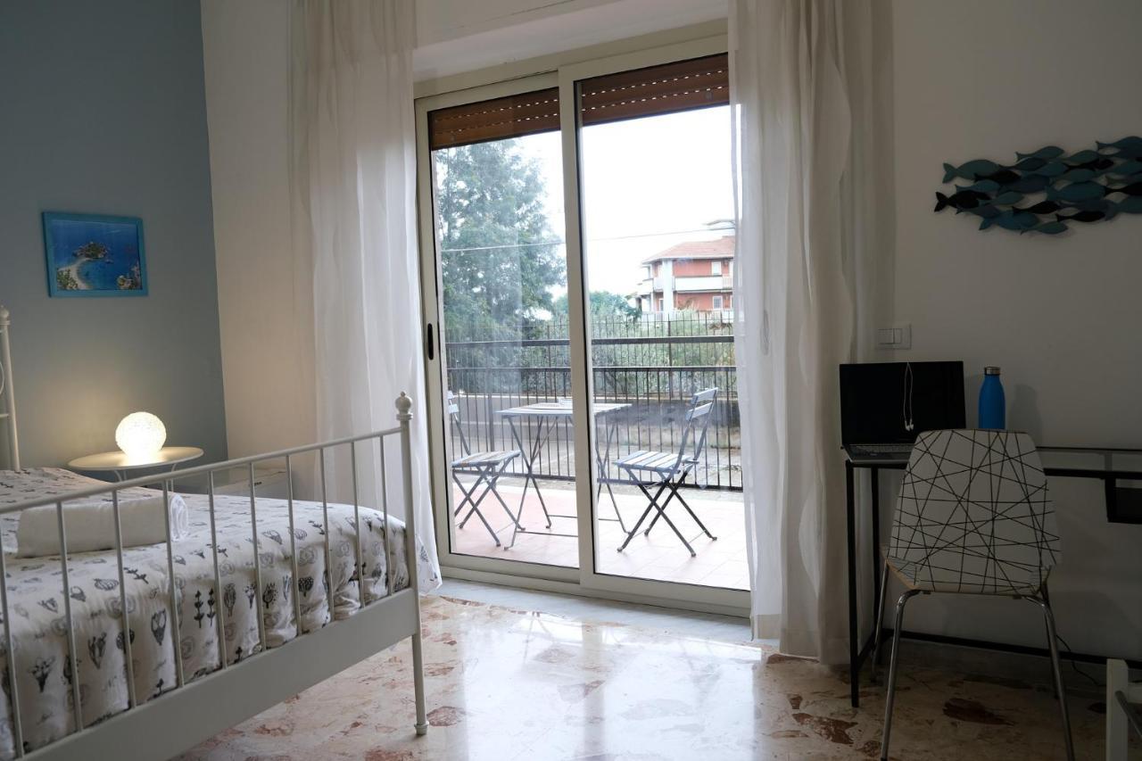 Sostanza - Rooms In คาตาเนีย ภายนอก รูปภาพ